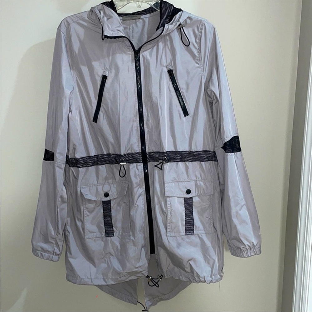 Betsey Johnson Windbreaker Jacket Silver Gray Black Mid Length Size Medium NWOT